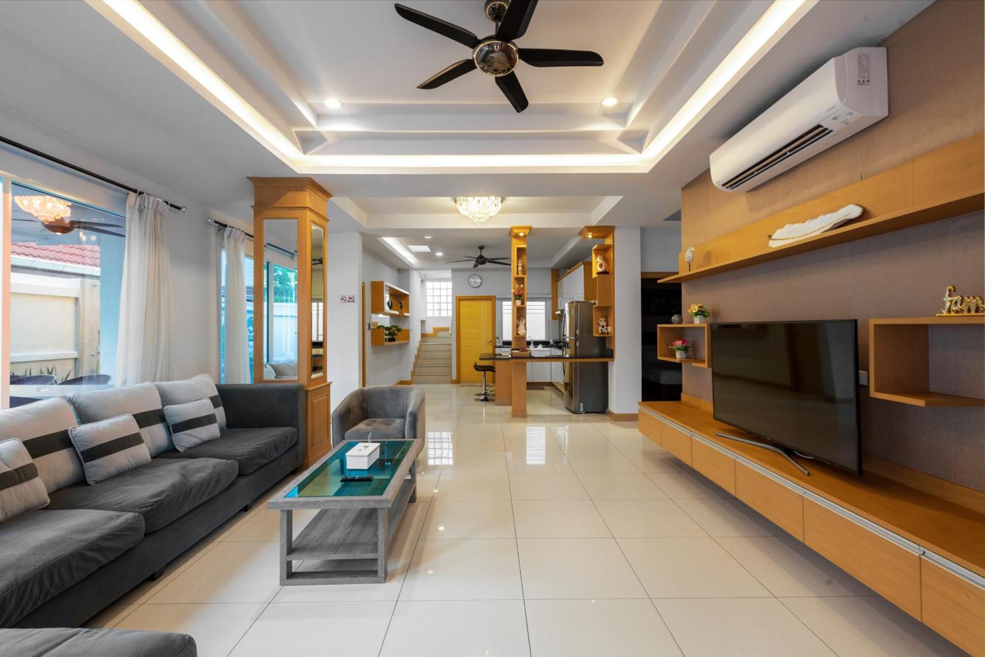 Pattaya Private Villa - Pool,Sauna,Snooker,Bbq Exterior photo