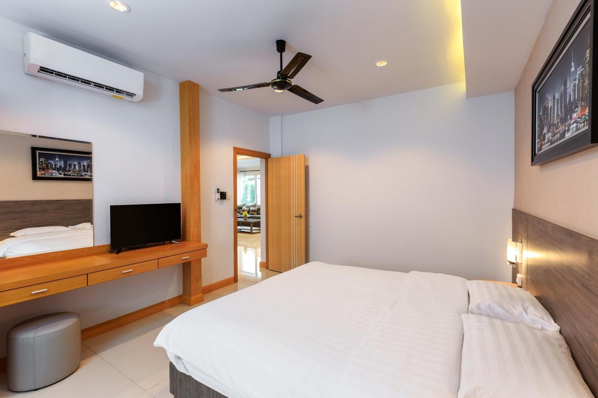 Pattaya Private Villa - Pool,Sauna,Snooker,Bbq Exterior photo