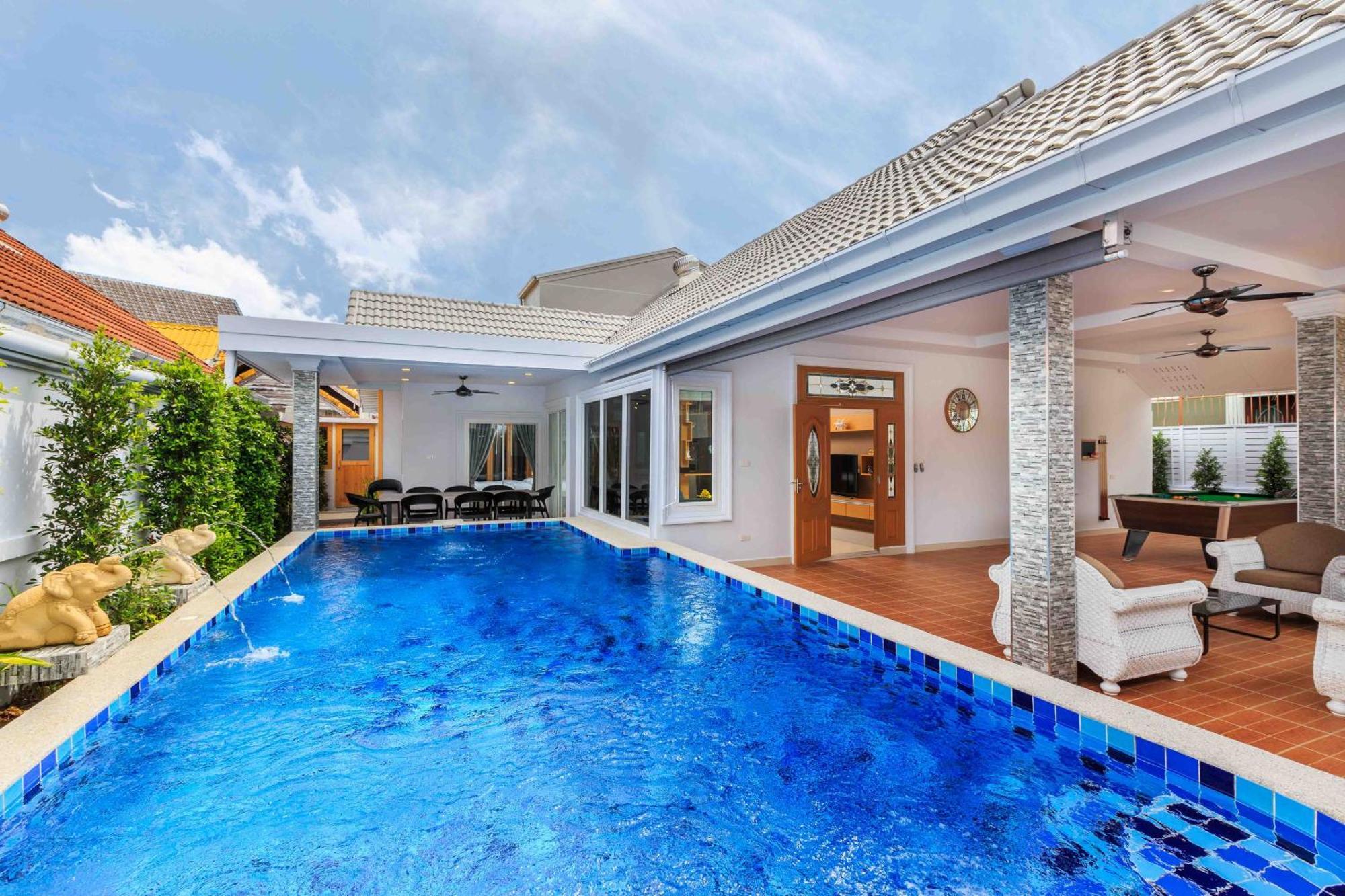 Pattaya Private Villa - Pool,Sauna,Snooker,Bbq Exterior photo