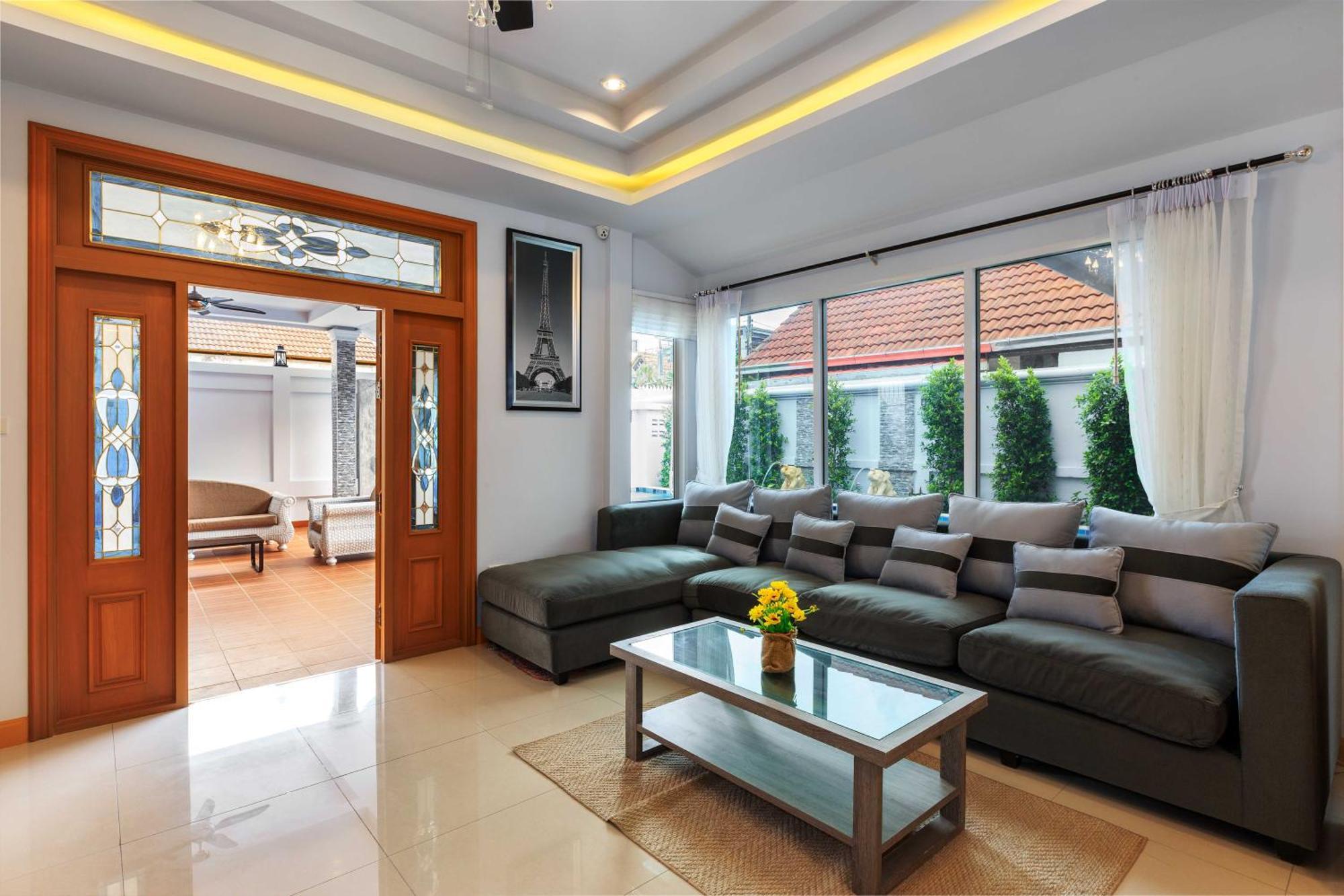 Pattaya Private Villa - Pool,Sauna,Snooker,Bbq Exterior photo